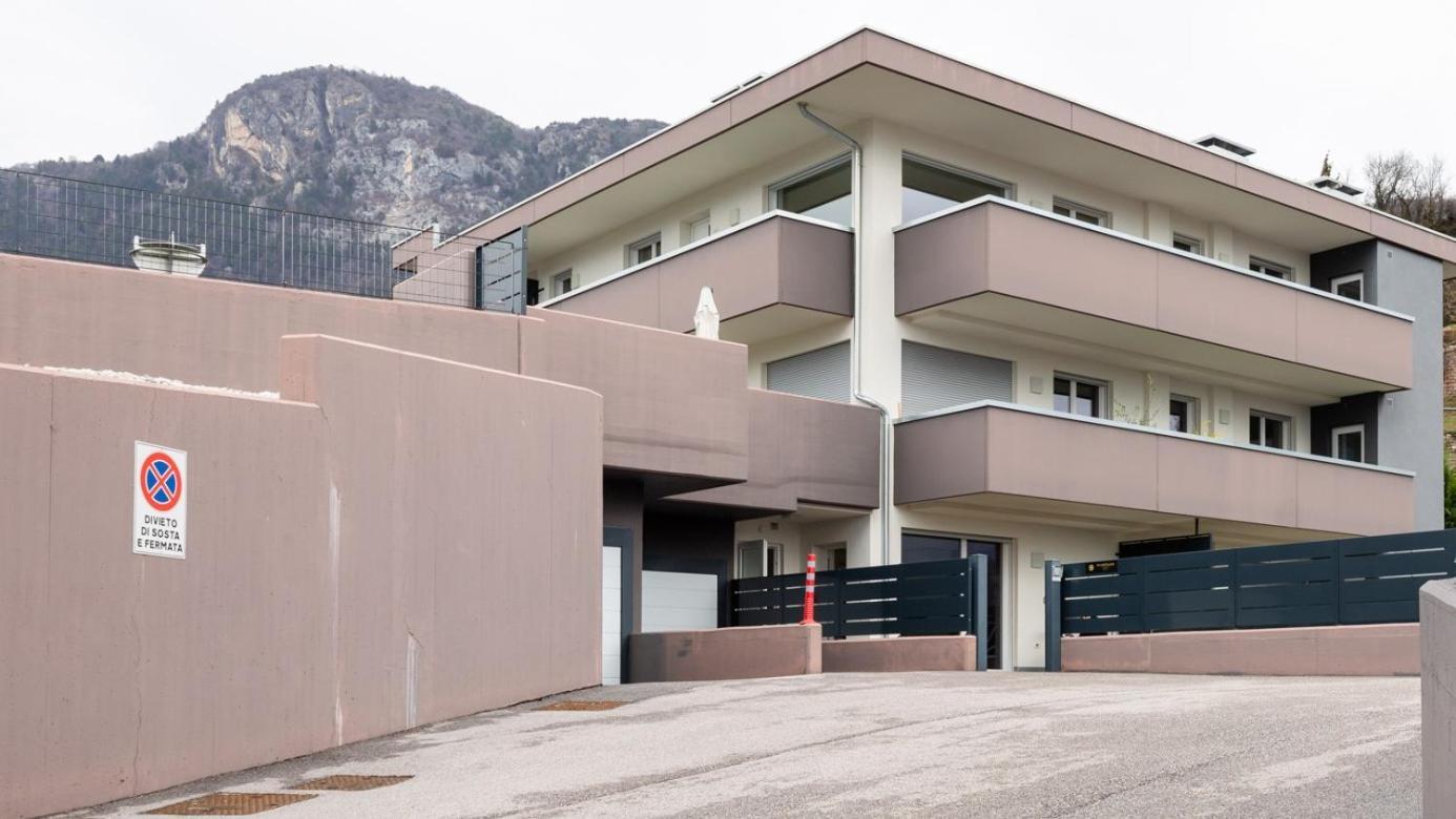 Mine House Hill- 2 Privat Parking! Apartment Trento Luaran gambar